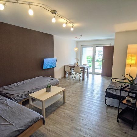 Ideale Messe/Airport Wohnung 15Min Fahrtweg เคียร์ชไฮม์ อุนเทอร์ เท็ค ภายนอก รูปภาพ