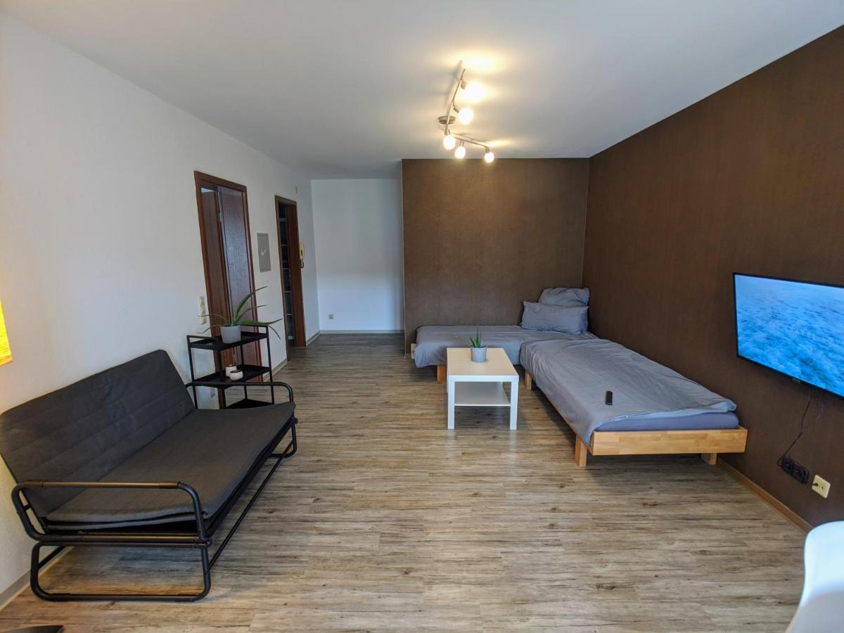 Ideale Messe/Airport Wohnung 15Min Fahrtweg เคียร์ชไฮม์ อุนเทอร์ เท็ค ภายนอก รูปภาพ