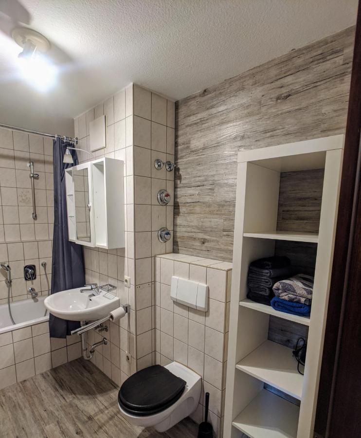 Ideale Messe/Airport Wohnung 15Min Fahrtweg เคียร์ชไฮม์ อุนเทอร์ เท็ค ภายนอก รูปภาพ